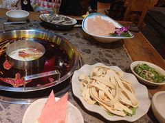 -舒家大院重庆老火锅(纪念塔店)