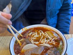 -德元兰州纯汤牛肉面