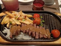 -港丽餐厅(来福士店)