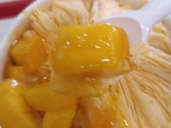 -帅小六刨冰·不一样的奶冰(总店)