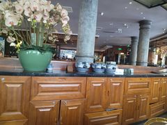 -八府香鸭·啫啫煲(华山路店)