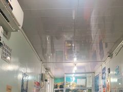大堂-玲玲米粉·新疆现炒米粉(大十字总店)