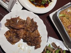 -三个大叔烤羊肉串·歌手驻唱·碳烤鲜肉(西三旗店)