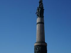 门面-人民防洪胜利纪念塔