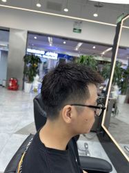 -ON STAR SALON