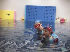 -龙格亲子游泳·水育早教运动中心(绿城店)