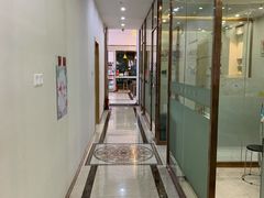 -牙易美口腔连锁(圣堂店)