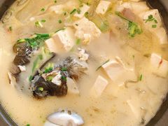 砂锅鱼头-沙奶奶土灶馆•地道农家菜(沙家浜景区店)