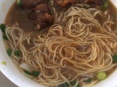 牛腩面-海幢瑞芳饮食店