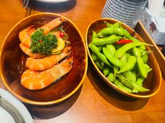 -8PINTS八品脱·日料·烧鸟·精酿小酒馆(莘庄店)
