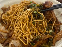 -佬钱湾仔(衣裳街店)