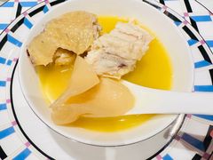 -禧悦楼 · 港味海鲜火锅