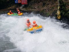 -清泉湾生态旅游度假区