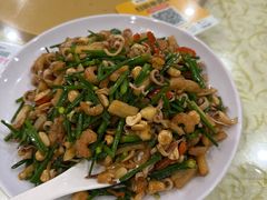 -鹏城人家海鲜酒家·23年老字号(较场尾店)