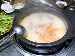 -大匠工房古船木艺术餐厅·猪肚鸡专门店(长白仙岛店)