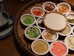 -包整·丝娃娃(一览甲秀楼风景店)