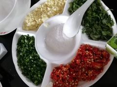 -一品山珍花园餐厅(瑞丽市姐岗路店)
