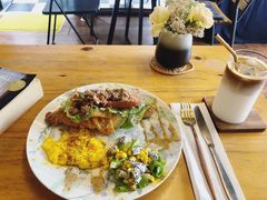 芝士吞拿鱼牛角包-251#coffee roasters(沿河东路店)