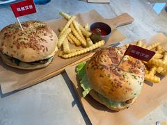 -必胜客(上海新南方商城PH店)