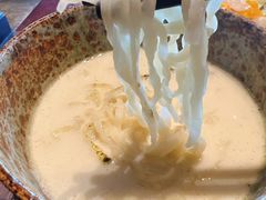 黄鱼煨面-杭州西子湖四季酒店·金沙厅