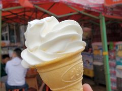 -古老冰山特色冰淇淋店(艾提尕尔店)