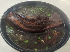 -小龙大肉面馆