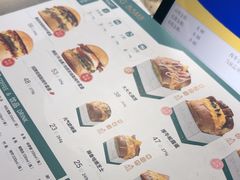 -EGG BOMB(浦东国际机场S2卫星厅店)