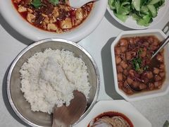 -华光驿站私房菜·黑金冠