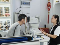 -新视达眼镜店·蔡司·依视路(名镜苑店)