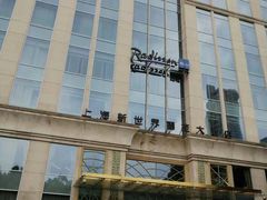 -上海新世界丽笙大酒店旋景餐厅(人民广场店)