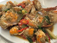 新鲜的姜葱炒蟹-老三鱼仔店