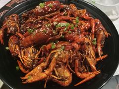 特色油焖大虾-巴厘龙虾·榜首油焖大虾(洞庭·艺术洋房店)