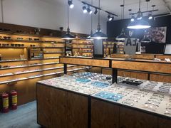 -罗伯特眼镜·蔡司官方授权(罗湖国贸店)