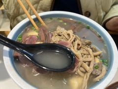 -老新隆牛肉锅贴(新街口店)