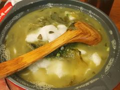 -周鱼小馆石锅酸菜鱼(活力汇店)