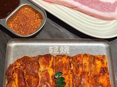 -轻烧烤肉(光谷步行街店)