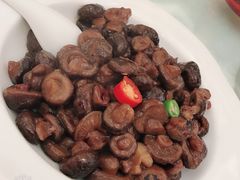 房县小花菇-亢龙太子酒轩(东湖店)