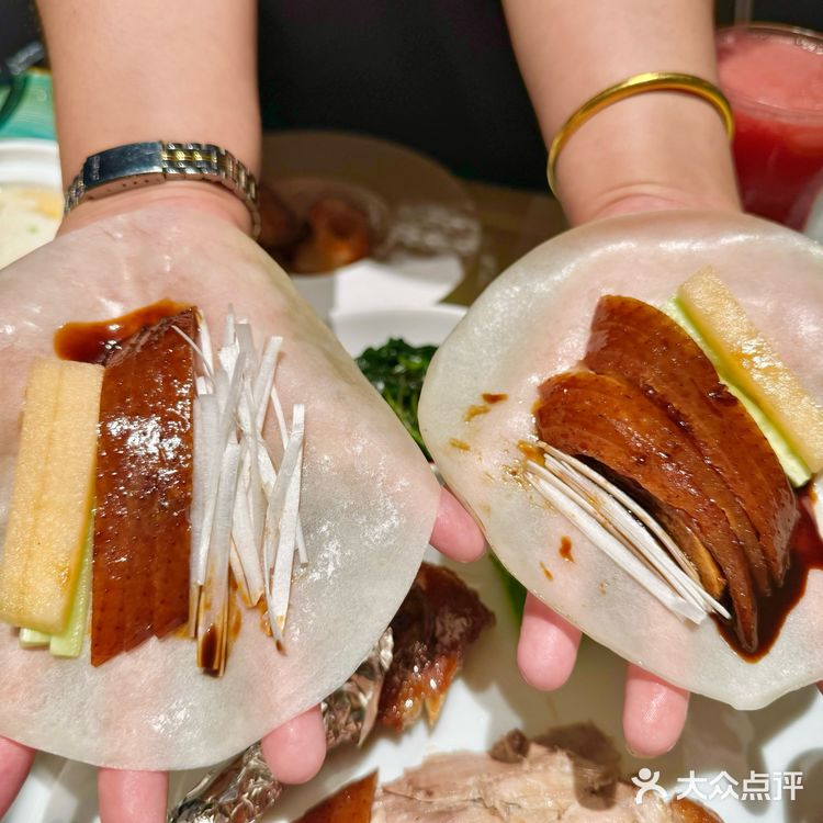 在成都！正宗北京烤鸭～大鸭梨，你吃过吗？