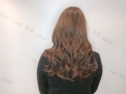 -BULB STUDIO 巴柏明星发型工作室