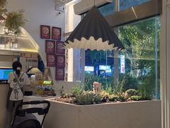 -春树下·树屋花房西餐厅(罍街AS1980店)