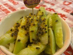 -威记烧嘢·南宁烧烤·超级生牛(绿地店)