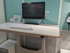 -康朴乐儿童学习桌椅(蓝色港湾店)