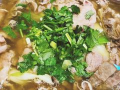 -谢老五跷脚牛肉·非遗传承店