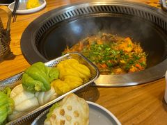 -锅老头海鲜铁锅炖