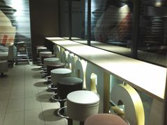 -麦当劳(杭州西湖银泰百货店)