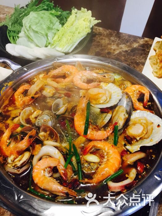 比邻小厨私房海鲜-比邻小厨香辣海鲜锅图片-北京美食-大众点评网