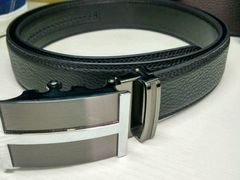 -世纪名品·男装品牌折扣店(建设路店)