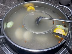 牛骨汤底-仄园围炉坊·牛肉火锅·汕头卤水火锅(南山店)