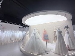 -PAI婚纱礼服设计馆【大牌租赁/高级定制】