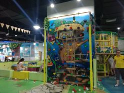 -利奥梦幻主题乐园(爱琴海购物公园店)